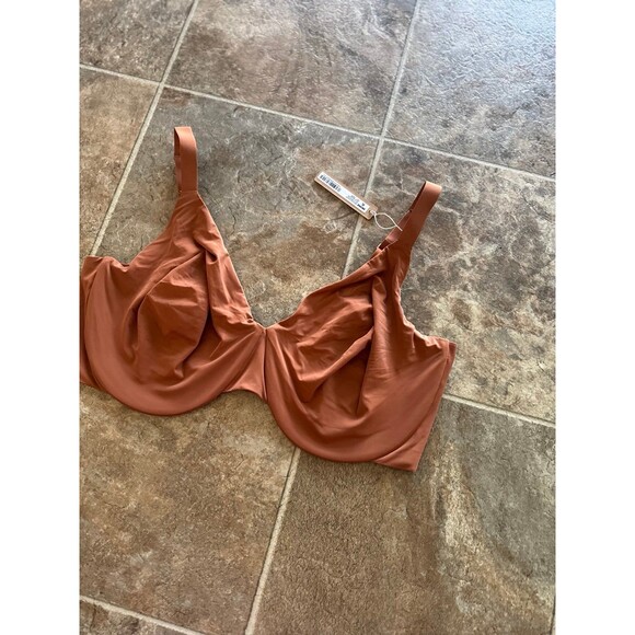Skims Smoothing Intimates Full Coverage Bra Bronze Size 42DDDD - Picture 3 of 8